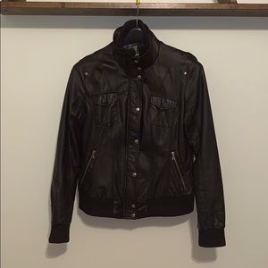 💞3for$40💞GUESS distressed Leather bomber jacket